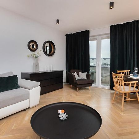 Superior Apartment With Balcony & Parking Gdansk By Noclegi Renters Prestige Экстерьер фото